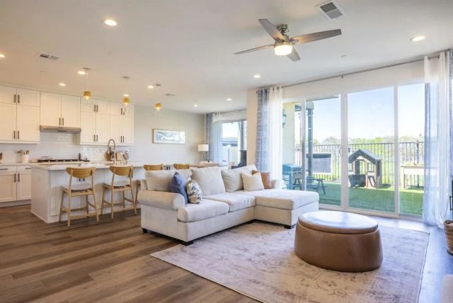 3022 Villeta Avenue, Carlsbad, CA 92010