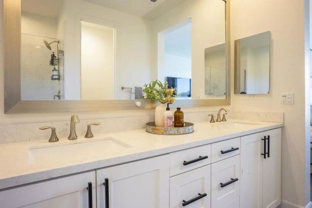 3022 Villeta Avenue, Carlsbad, CA 92010