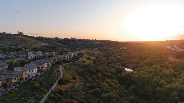 3022 Villeta Avenue, Carlsbad, CA 92010