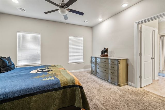 11005 David Court, Siloam Springs, AR 72761