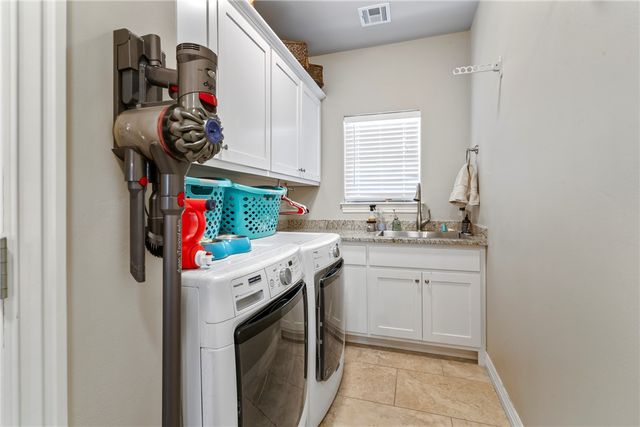 11005 David Court, Siloam Springs, AR 72761