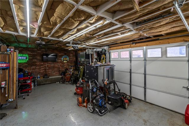 11005 David Court, Siloam Springs, AR 72761