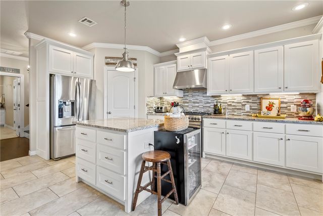 11005 David Court, Siloam Springs, AR 72761