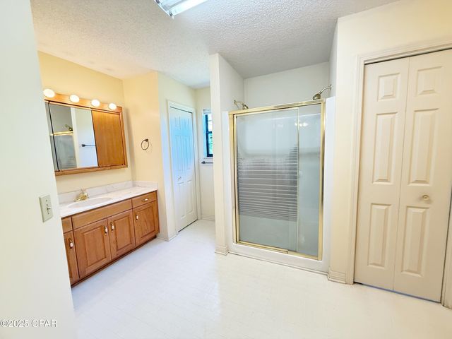 5141 Menawa Trail, Marianna, FL 32446