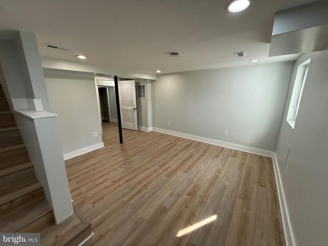 5049 8TH ST NE, Washington, DC 20017