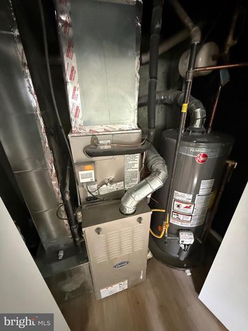 5049 8TH ST NE, Washington, DC 20017