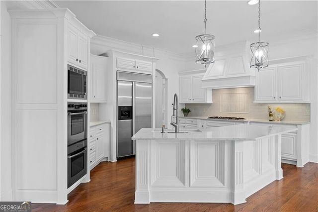 15884 Meadow King Court, Milton, GA 30004
