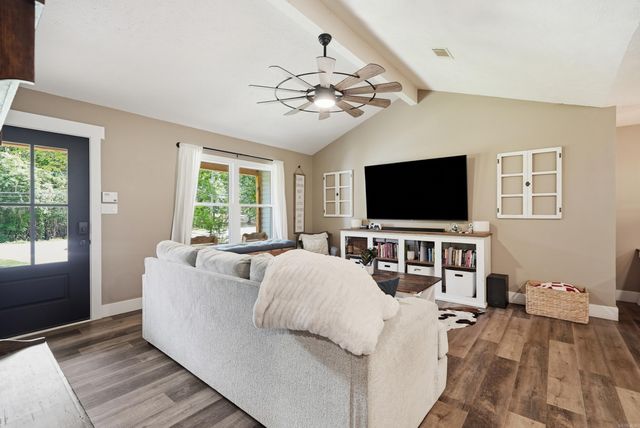 265 Sunny Gap Rd, Conway, AR 72032