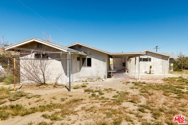 62137 Desert Air Road, Joshua Tree, CA 92252