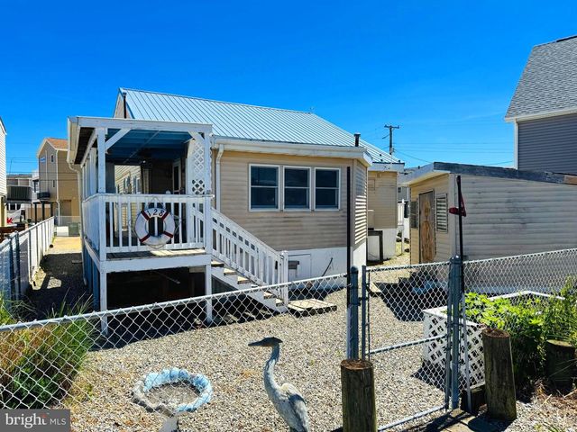 128 CURLEW ROAD, Tuckerton, NJ 08087