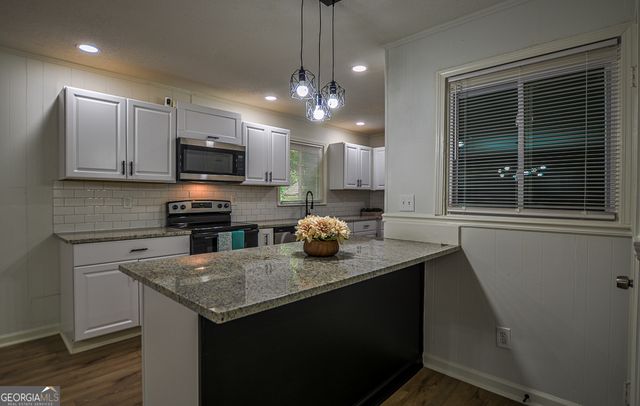 5640 Redan Circle, Stone Mountain, GA 30088