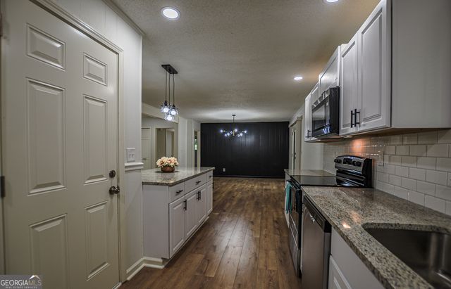 5640 Redan Circle, Stone Mountain, GA 30088