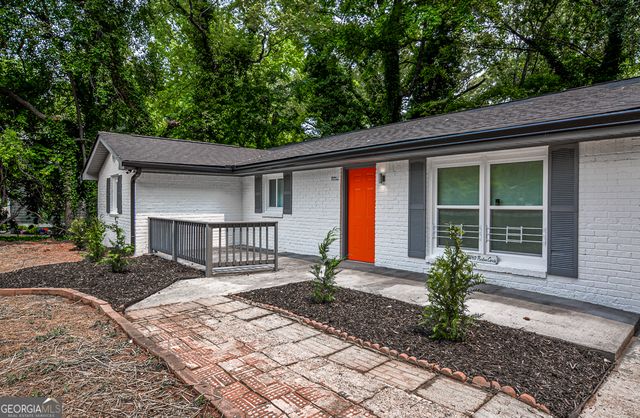 5640 Redan Circle, Stone Mountain, GA 30088