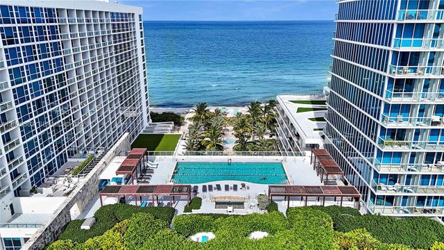 6801 Collins Ave 315, Miami Beach, FL 33141