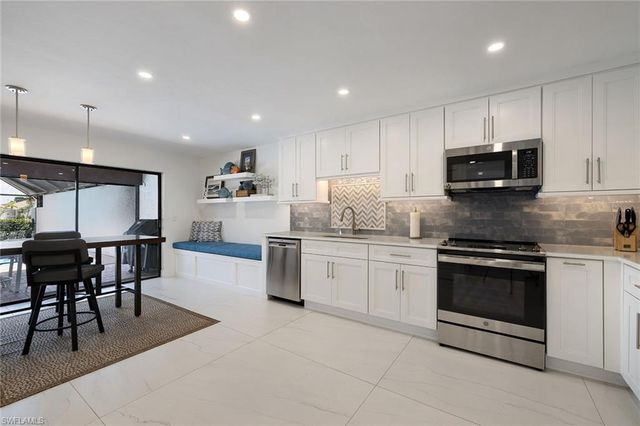 28432 Highgate DR, Bonita Springs, FL 34135