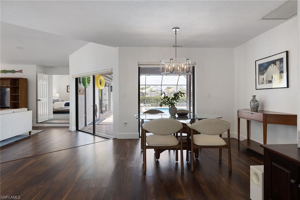 28432 Highgate DR, BONITA SPRINGS, FL 34135 — photo 4