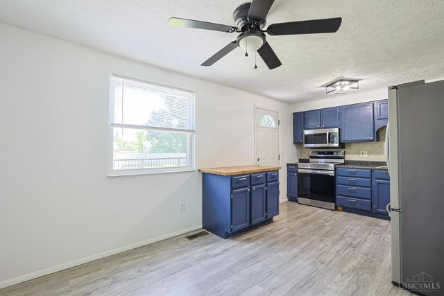 1547 Buckboard Lane, Goshen Twp, OH 45140