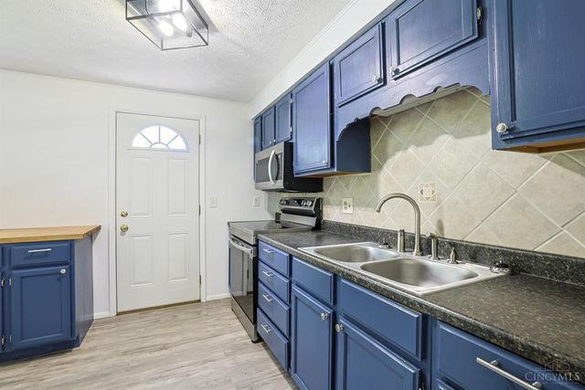 1547 Buckboard Lane, Goshen Twp, OH 45140