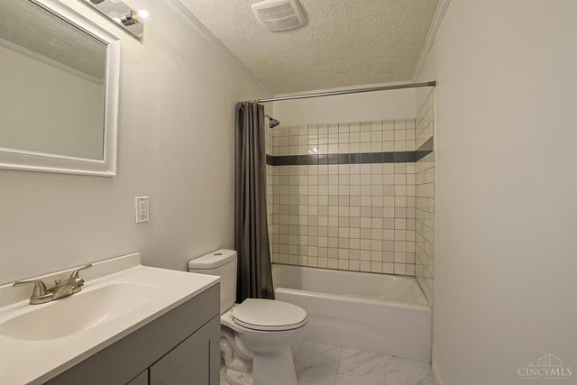 1547 Buckboard Lane, Goshen Twp, OH 45140