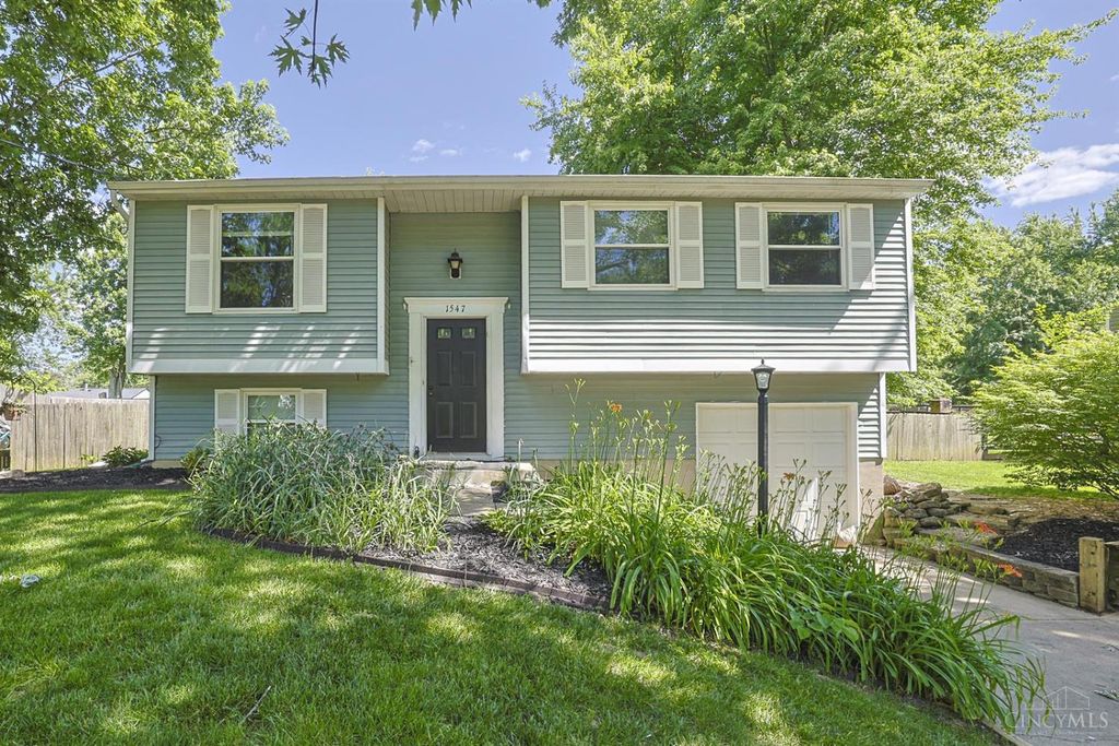 1547 Buckboard Lane, Goshen Twp, OH 45140