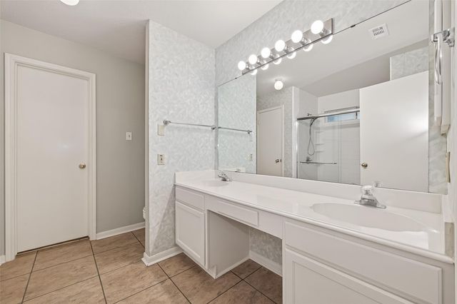 8914 Mattison Drive, Houston, TX 77088