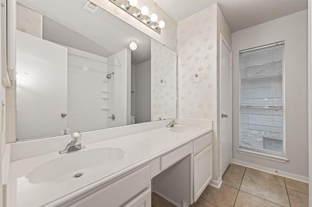 8914 Mattison Drive, Houston, TX 77088