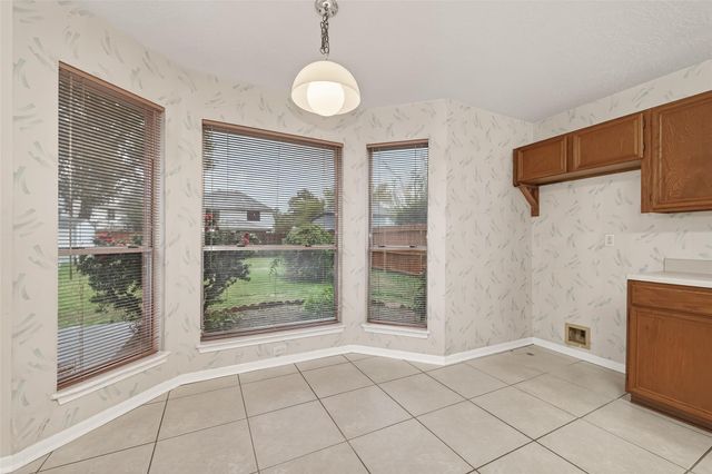 8914 Mattison Drive, Houston, TX 77088