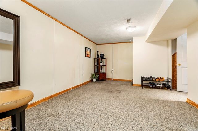 214 Westland Avenue NW, Massillon, OH 44646