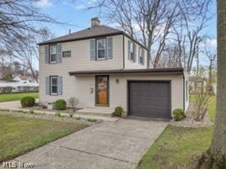 214 Westland Avenue NW, Massillon, OH 44646