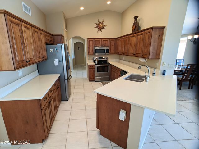 63945 E Orangewood Lane, Saddlebrooke, AZ 85739