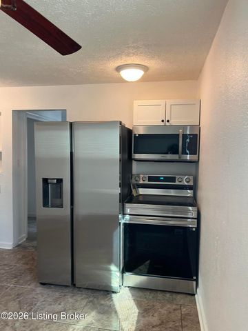 1801 Wenatchee Pl, Louisville, KY 40210