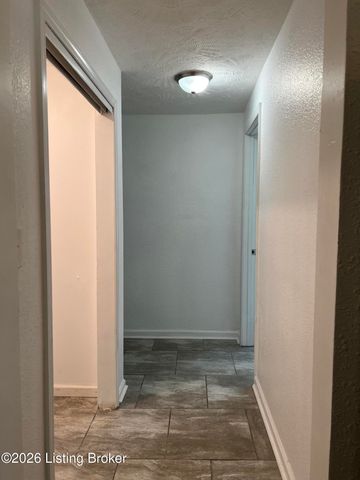 1801 Wenatchee Pl, Louisville, KY 40210