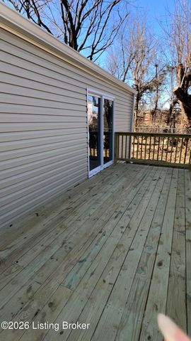 1801 Wenatchee Pl, Louisville, KY 40210