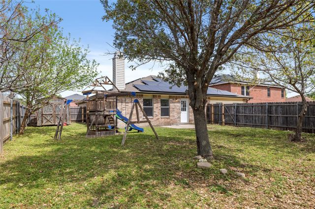 702 Lowe Drive, Cedar Hill, TX 75104