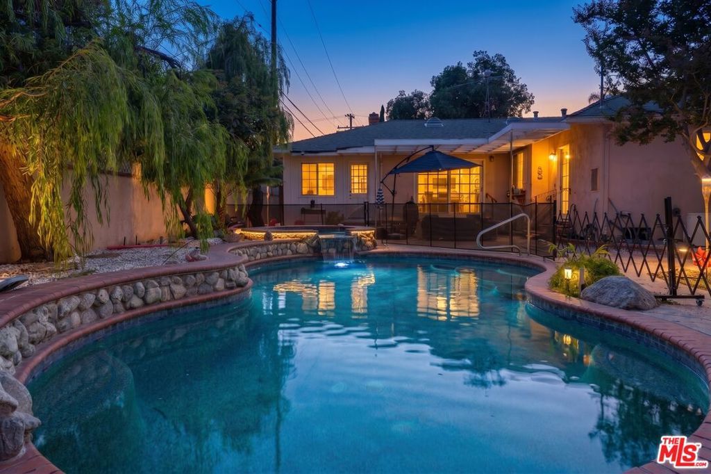 6414 Corbin Avenue, Reseda, CA 91335 — exterior
