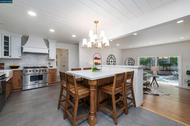 116 Meese Ct, Danville, CA 94526