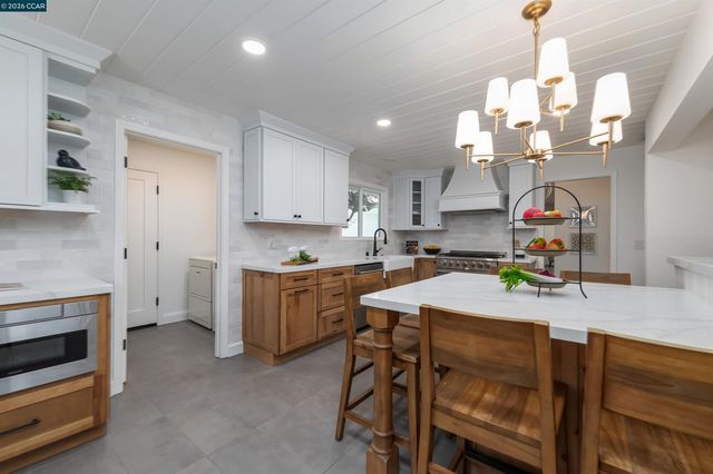 116 Meese Ct, Danville, CA 94526