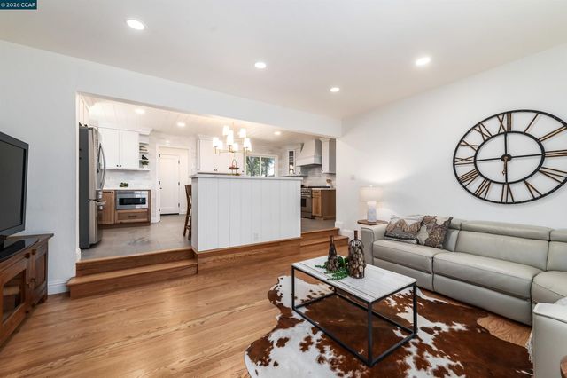 116 Meese Ct, Danville, CA 94526