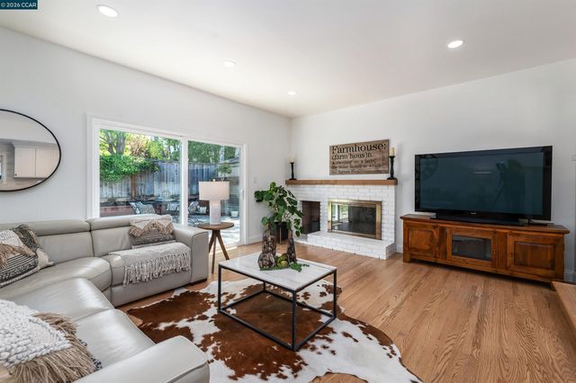 116 Meese Ct, Danville, CA 94526