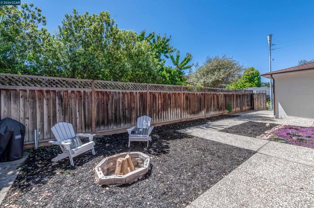 116 Meese Ct, Danville, CA 94526