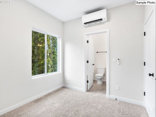 8626 Sw 21st Ave 3, Portland, OR 97213