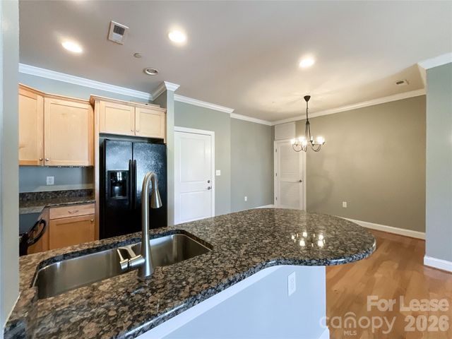 518 Clarice Avenue 308, Charlotte, NC 28204