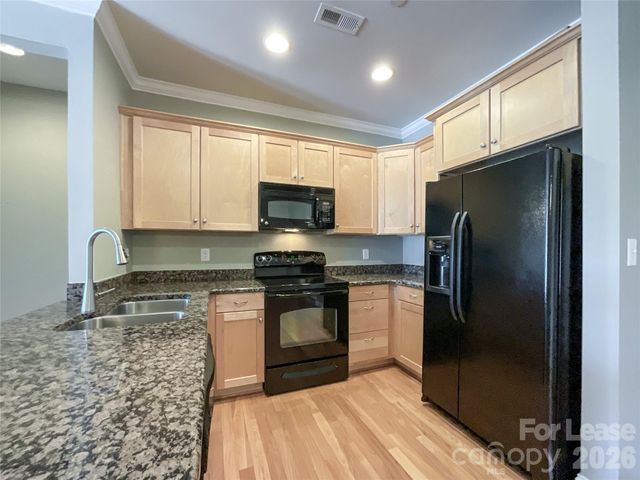 518 Clarice Avenue 308, Charlotte, NC 28204