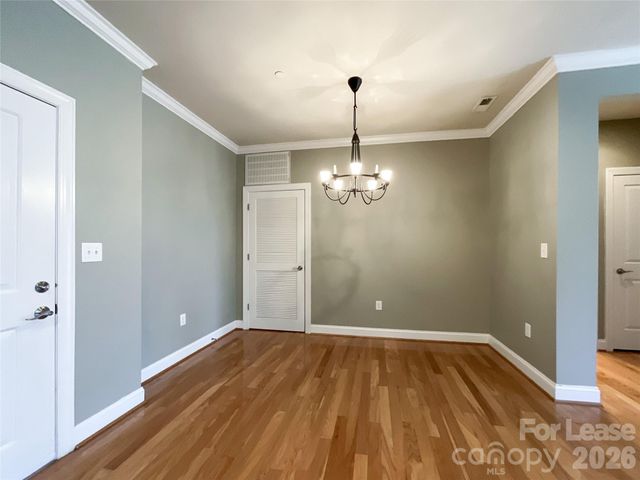 518 Clarice Avenue 308, Charlotte, NC 28204