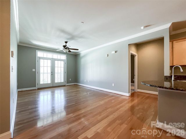 518 Clarice Avenue 308, Charlotte, NC 28204