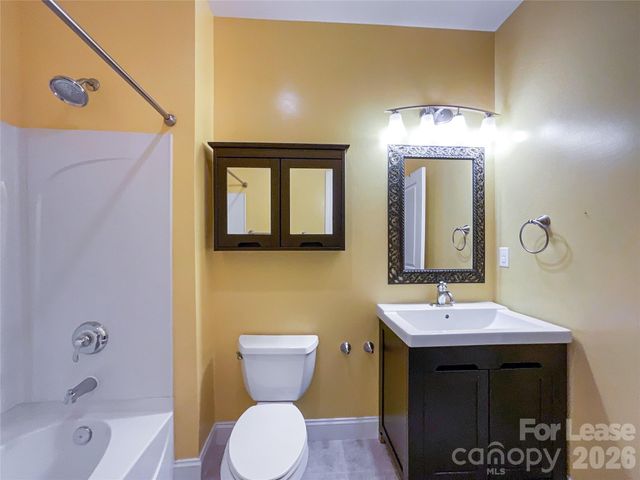 518 Clarice Avenue 308, Charlotte, NC 28204