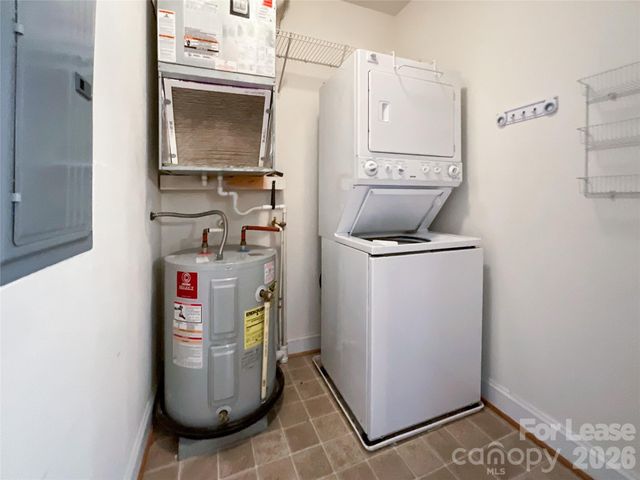 518 Clarice Avenue 308, Charlotte, NC 28204