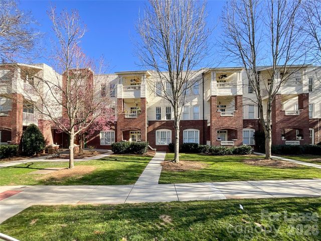 518 Clarice Avenue 308, Charlotte, NC 28204