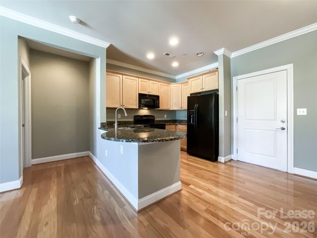 518 Clarice Avenue 308, Charlotte, NC 28204