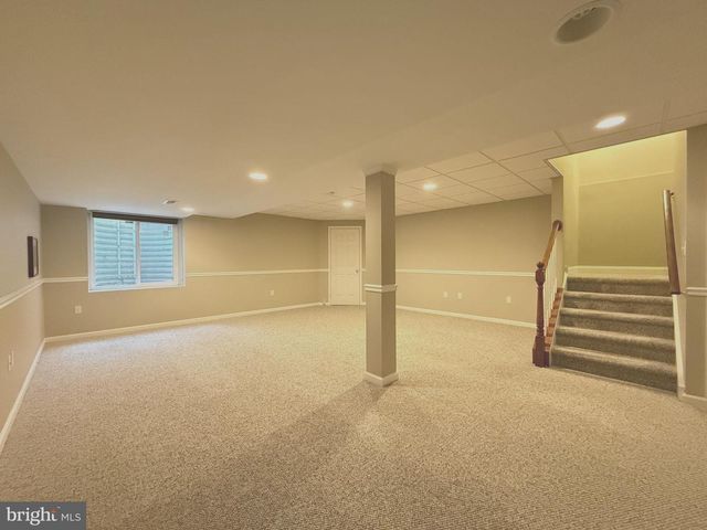 122 PROVIDENCE LN, Lansdale, PA 19446